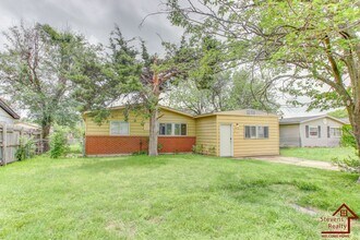 1436 NW Ozmun Ave in Lawton, OK - Building Photo - Building Photo