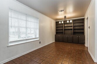 912 Madison Dr in Corsicana, TX - Building Photo - Building Photo