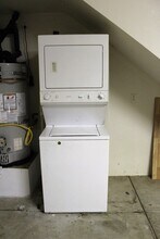 441 Almond Rd in San Marcos, CA - Building Photo - Building Photo
