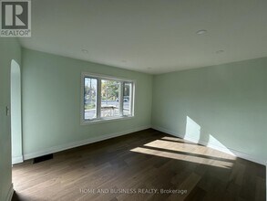 35 Mack Ave in Toronto, ON - Building Photo - Building Photo