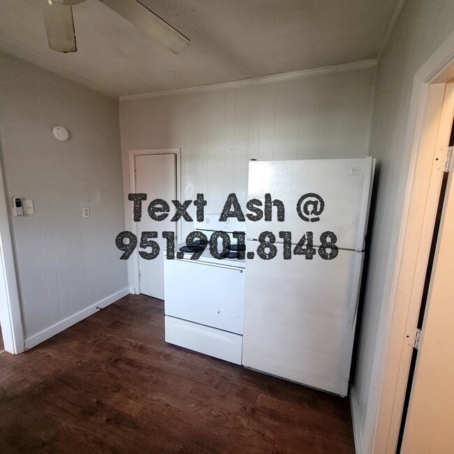 2202 Silver St, Unit B in Anderson, IN - Foto de edificio - Building Photo