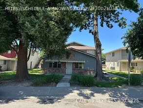 4513 Greenholme Dr in Sacramento, CA - Building Photo - Building Photo