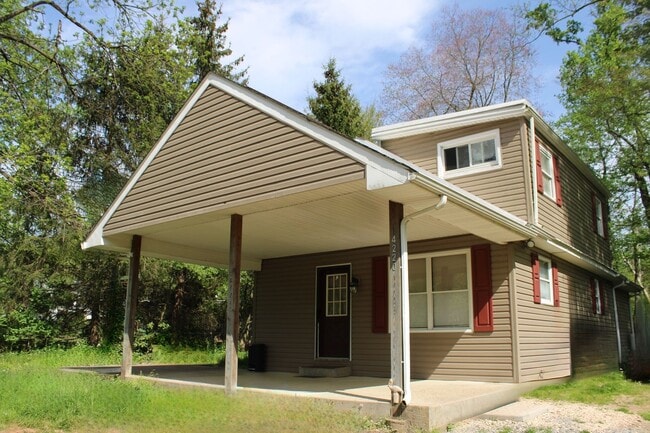 property at 4220 Conewago Rd
