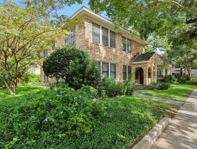 property at 4018 Garrott St