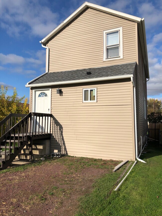 119 Gardner Ave in Wilkes-Barre, PA - Building Photo - Building Photo