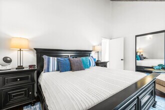 727 Seacoast Dr in Imperial Beach, CA - Building Photo - Building Photo