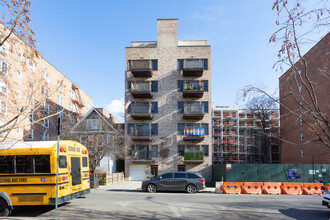 475 E Eighth St in Brooklyn, NY - Building Photo - Building Photo