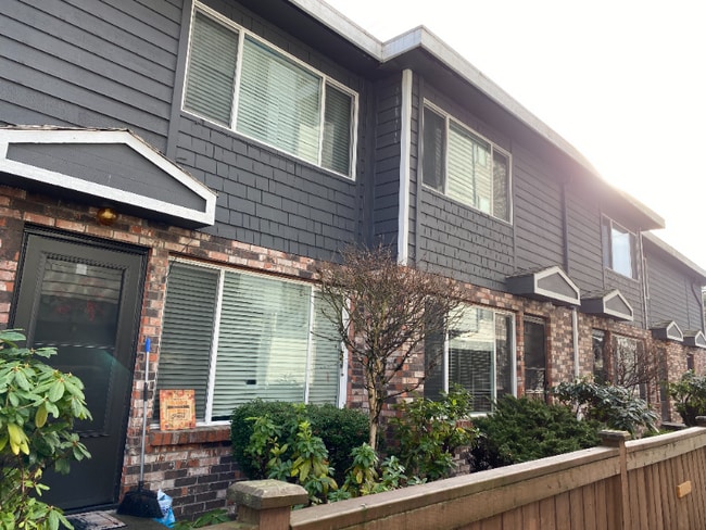 property at 1220 N 137th St
