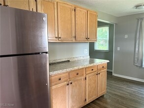 1631 E High Ave in New Philadelphia, OH - Building Photo - Building Photo