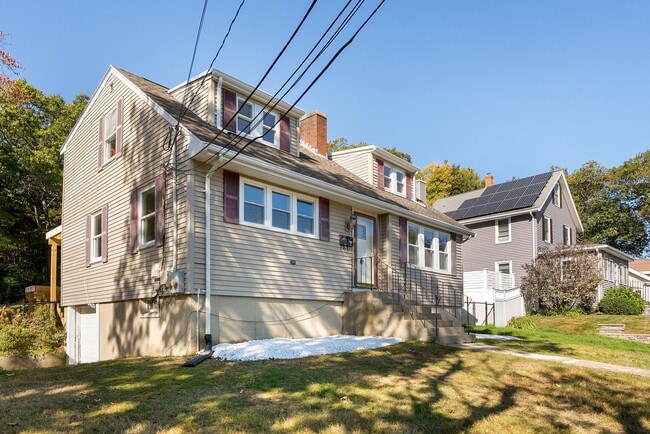 9 Home Ave, Unit 1