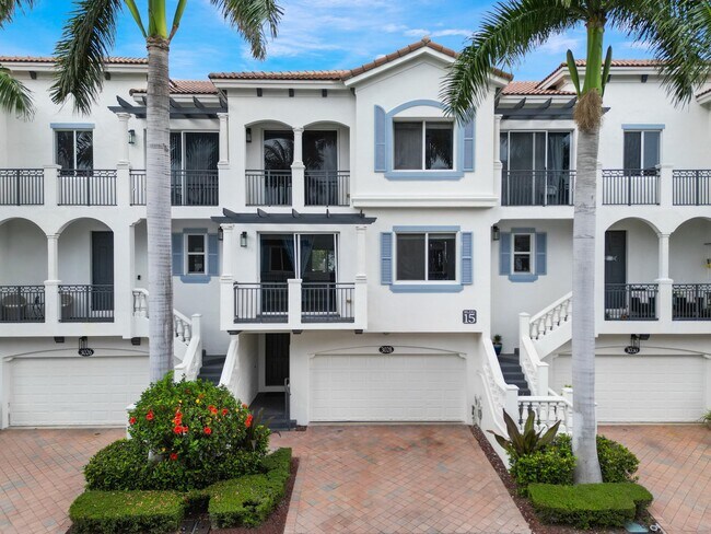 property at 3028 Waterside Cir