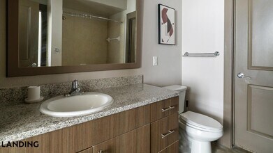 14805 Grisby Rd, Unit 154 in Houston, TX - Building Photo - Building Photo