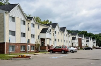 150 N Main St in Mansfield, PA - Building Photo - Building Photo