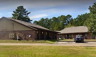 8396 Kurthwood Rd in Leesville, LA - Building Photo - Building Photo