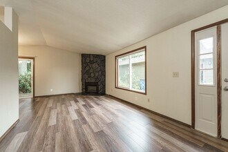 4918 Plomondon St in Vancouver, WA - Building Photo - Building Photo