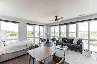 Anthem House in Huntsville, AL - Building Photo