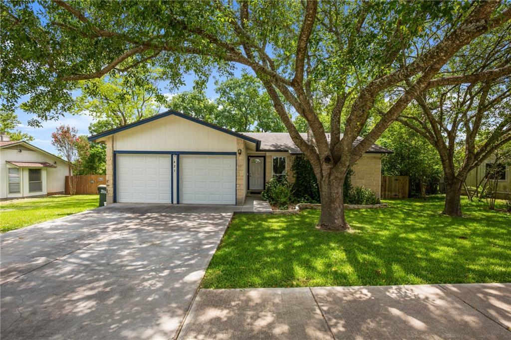 421 Bonita Vista Dr in Buda, TX - Building Photo