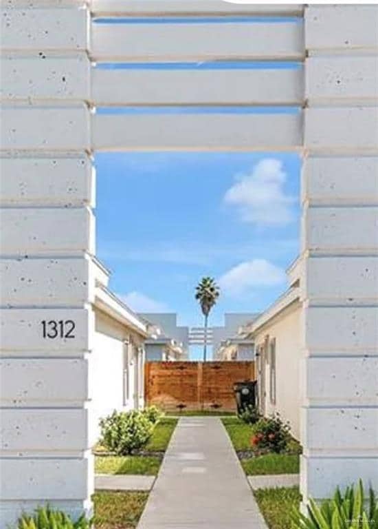 12 Lore Dr in Weslaco, TX - Building Photo - Building Photo