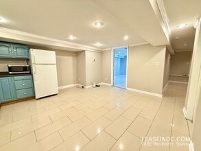 1207 6th St NE in Washington, DC - Building Photo - Building Photo