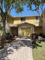 5269 SE Jennings Ln in Stuart, FL - Building Photo