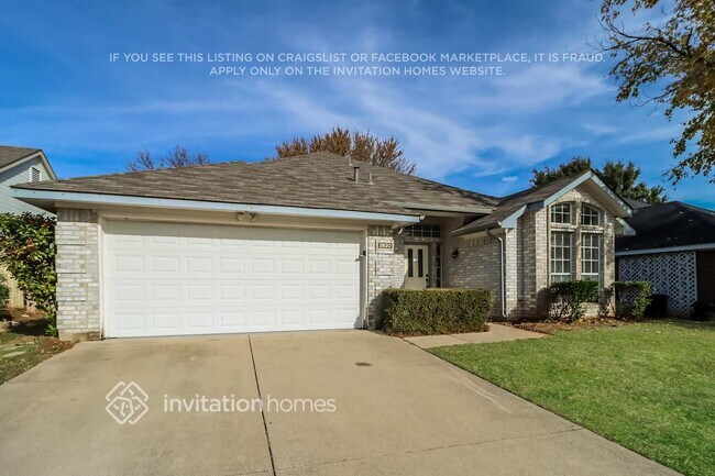 2820 Sommerset Dr in Grand Prairie, TX - Building Photo - Building Photo