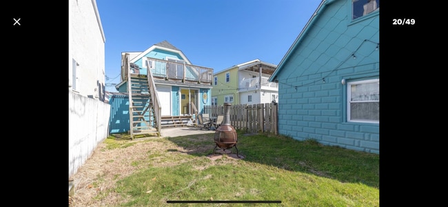 property at 106 E 19th Ave