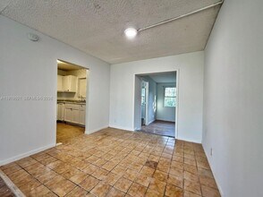 7212 SW 3rd Ct in North Lauderdale, FL - Building Photo - Building Photo