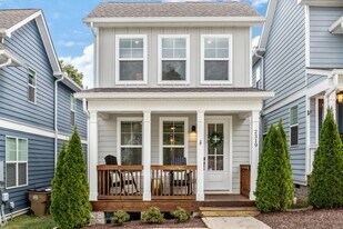 2319 Pennington Ave in Nashville, TN - Building Photo
