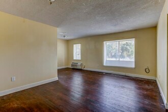 3700 Pasadena St in Detroit, MI - Building Photo - Building Photo