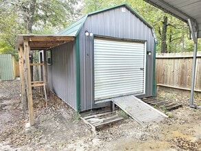 127 Navaho Trail in Trinity, TX - Building Photo - Building Photo