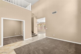 10339 Trillium Dr in Las Vegas, NV - Building Photo - Building Photo