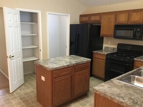 2609 Ensenada Ln in Fort Worth, TX - Building Photo - Building Photo
