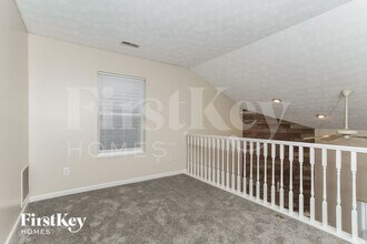 917 Brookwood Dr in Trenton, OH - Building Photo - Building Photo