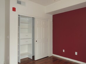 1214 Walnut Ave, Unit 4 in Grand Junction, CO - Foto de edificio - Building Photo
