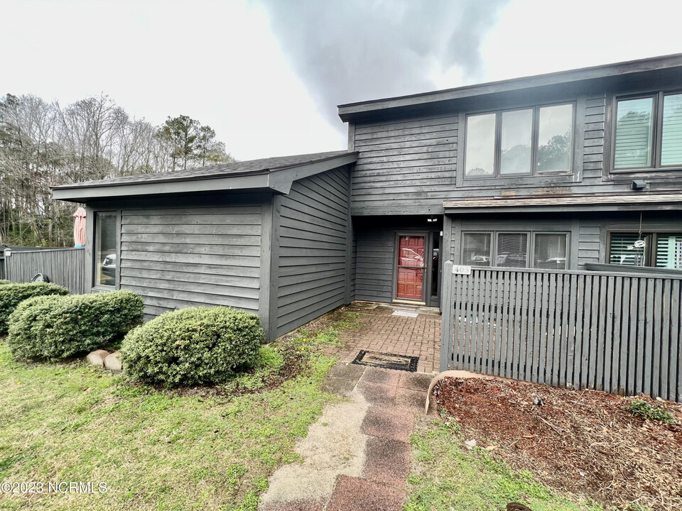 403 Crawford Crk Dr in Rockingham, NC - Building Photo