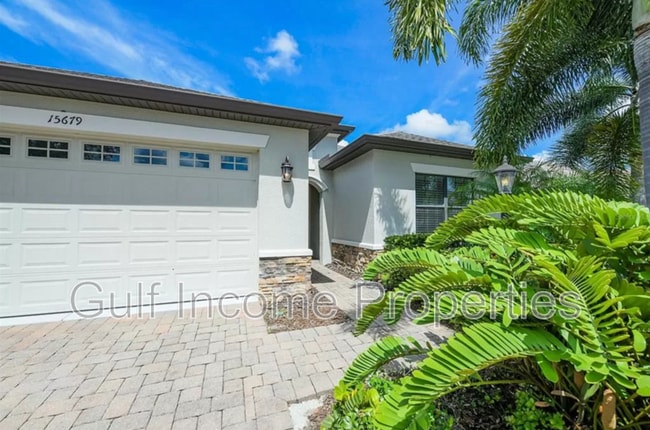 15679 Lemon Fish Dr in Lakewood Ranch, FL - Building Photo - Building Photo