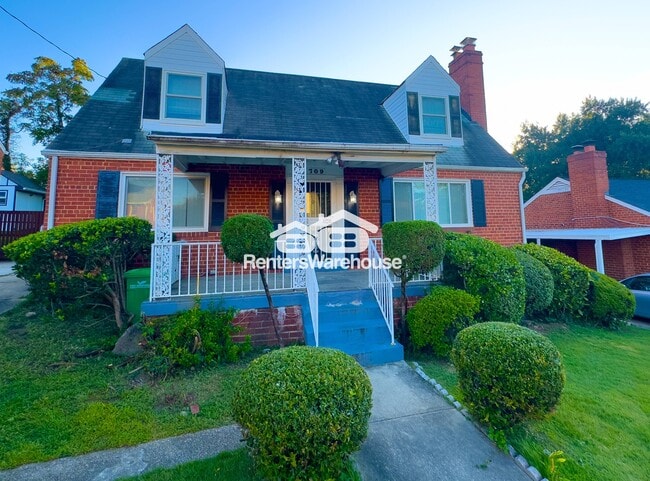 property at 709 Sheridan St