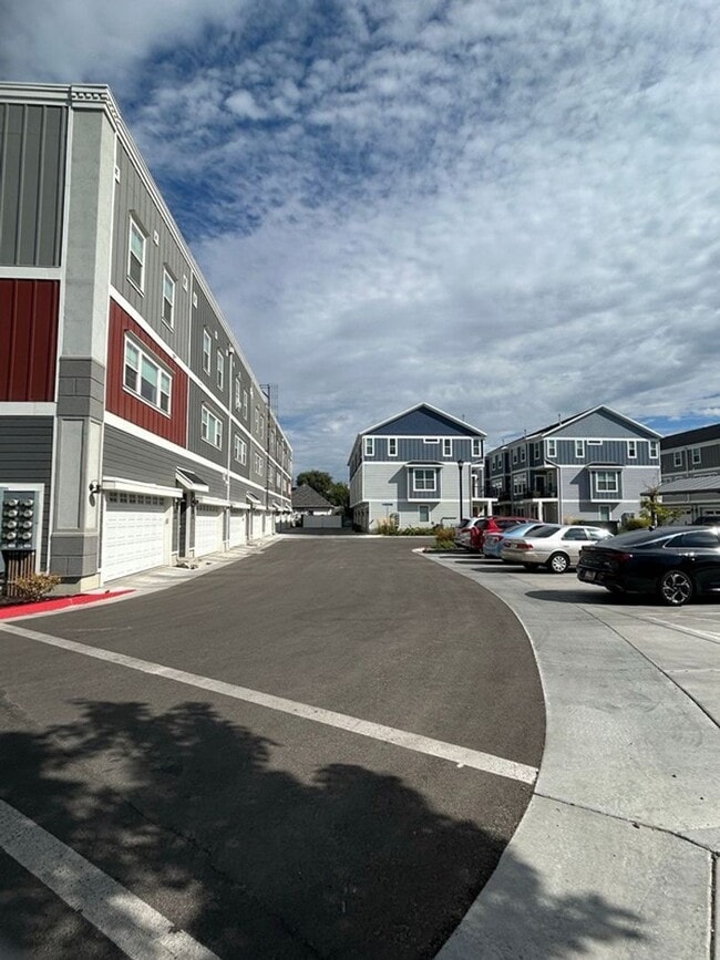 3461 S State St in South Salt Lake, UT - Building Photo - Building Photo