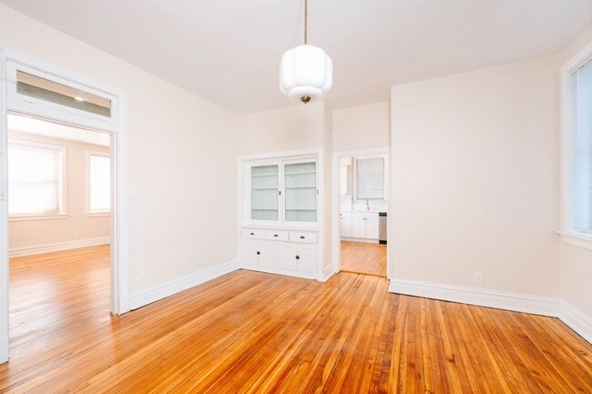 property at 911 Galveston Ave