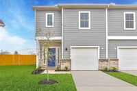 13313 Tetris Dr, Unit B in Houston, TX - Building Photo - Building Photo