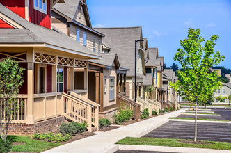 The Retreat at Louisville in Louisville, KY - Building Photo - Building Photo