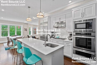 31 Claflin Rd in Brookline, MA - Building Photo - Building Photo