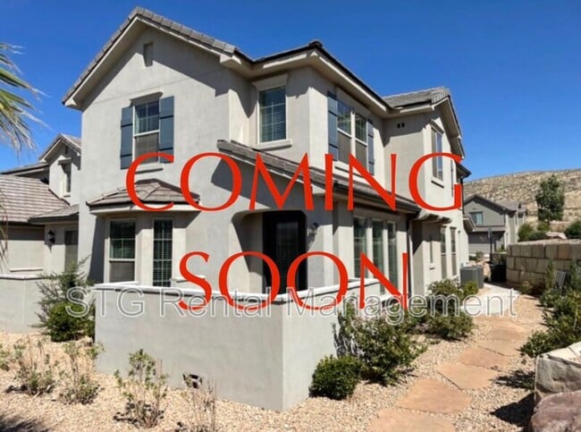 property at 3628 S Atlanta Ln