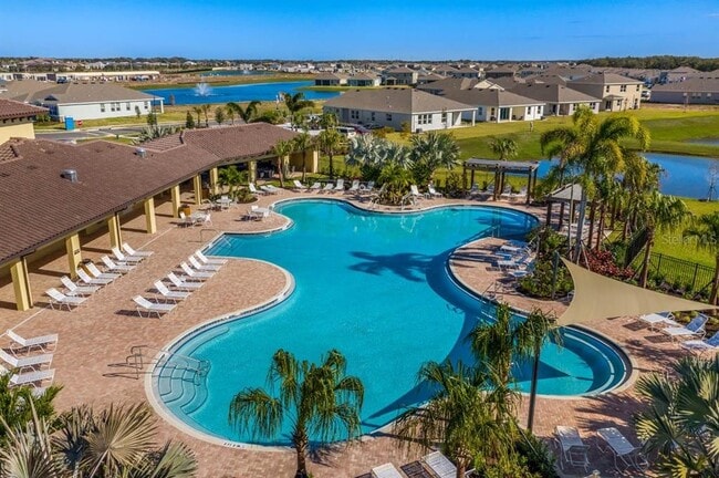 17214 Harvest Moon Way in Bradenton, FL - Building Photo - Building Photo