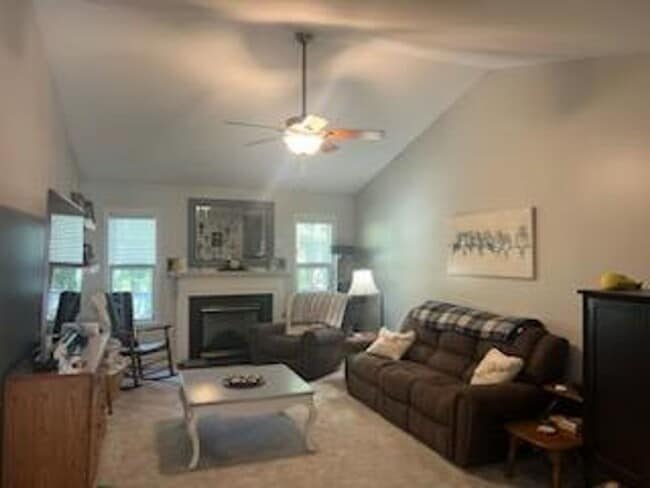 7837 Shady Banks Terrace in Chesterfield, VA - Building Photo - Building Photo