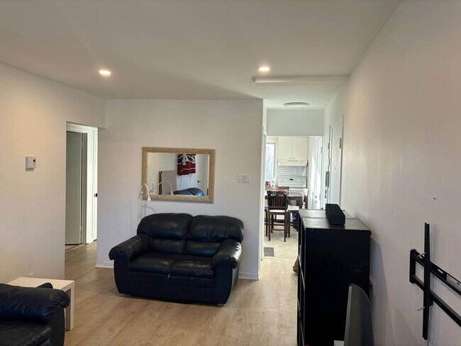 3446 Maricourt Av in Québec, QC - Building Photo - Building Photo