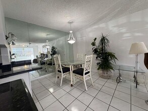6253 Bay Club Dr in Fort Lauderdale, FL - Building Photo - Building Photo
