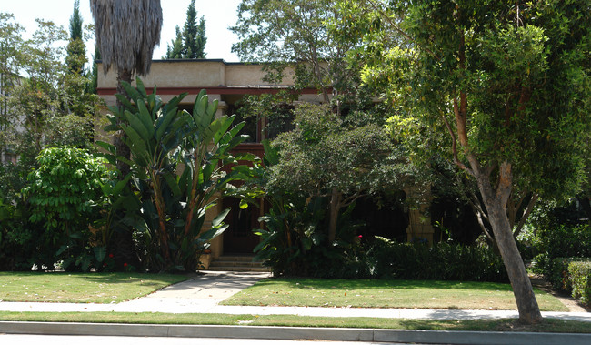 634-636 E California Blvd in Pasadena, CA - Building Photo - Building Photo