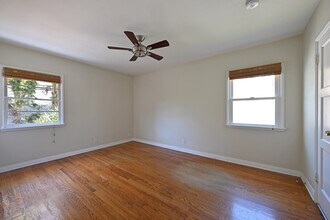 11063 Ohio Ave, Unit 11063A in Los Angeles, CA - Building Photo - Building Photo