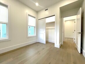 12 Dell Ave, Unit B in Boston, MA - Building Photo - Building Photo